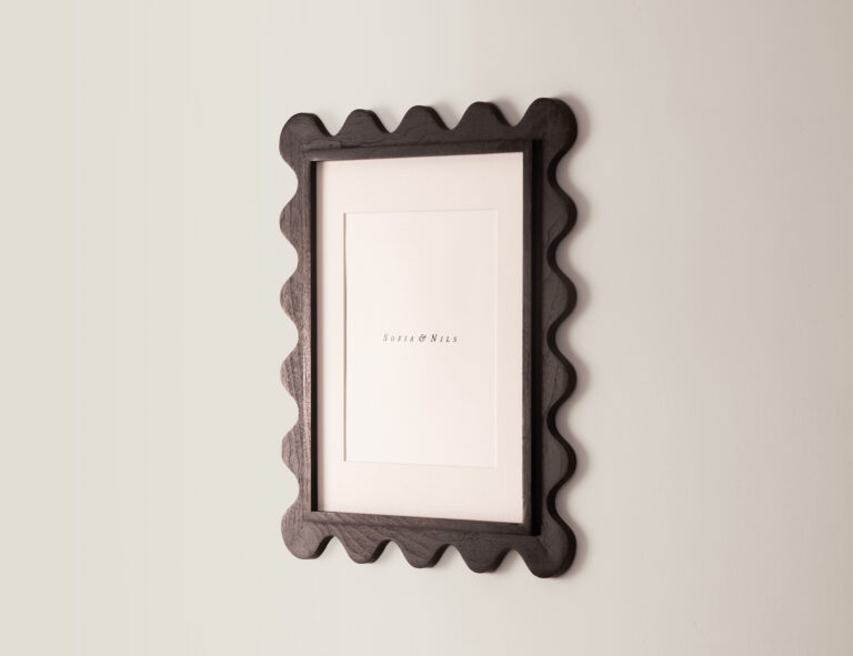 11x14 Elise scallop frame in dark stained walnut