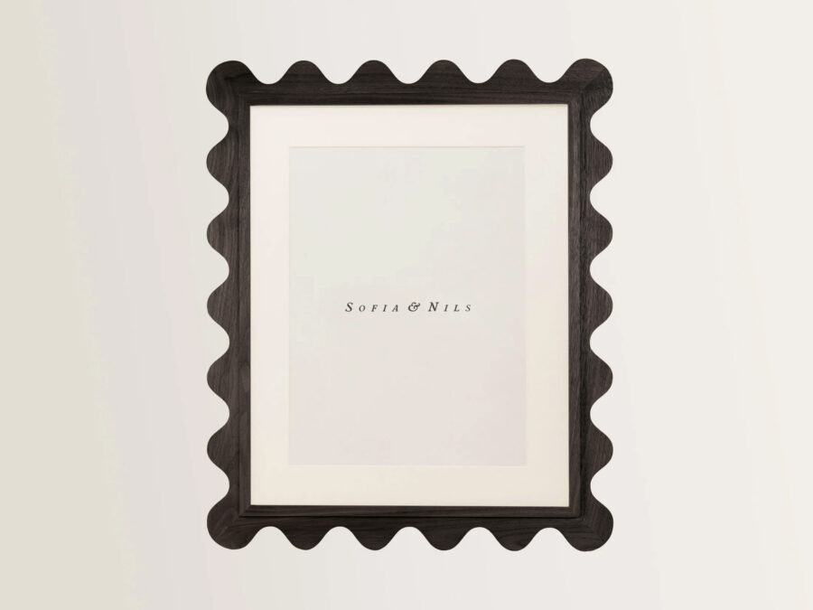 Dark Walnut Scallop frame